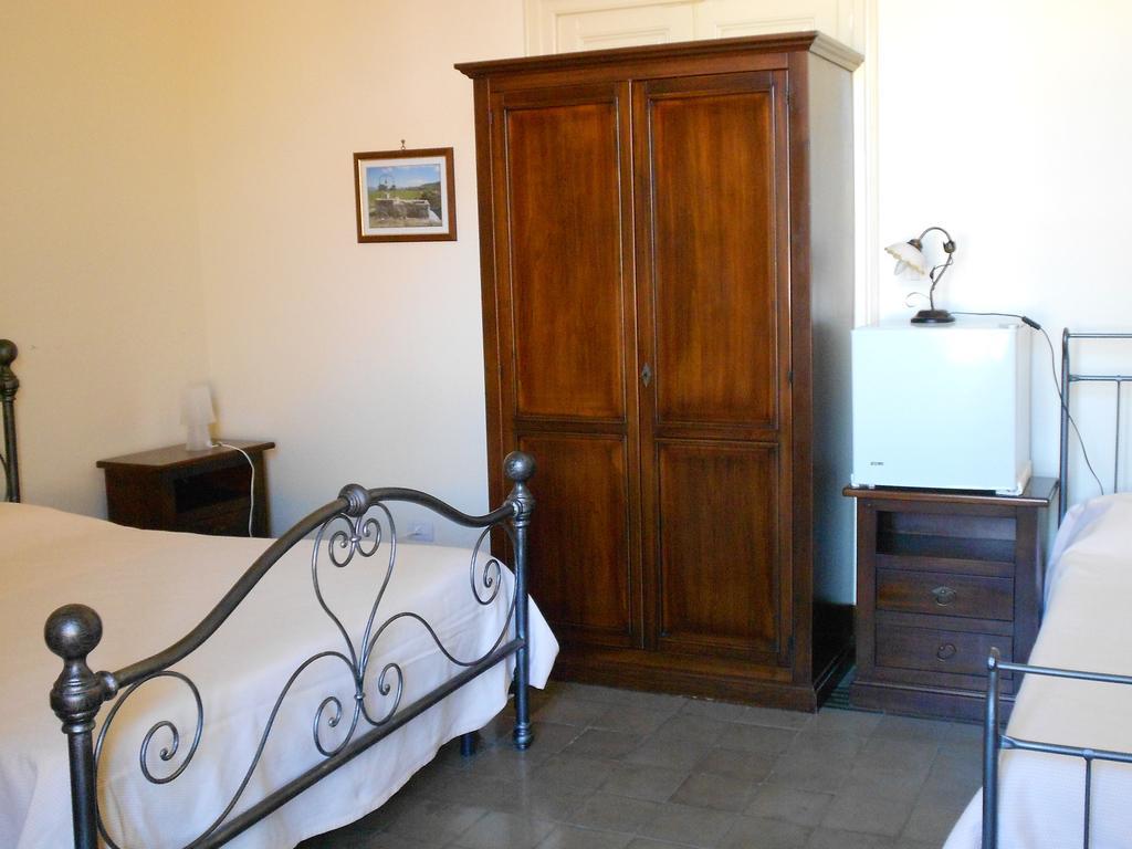 Etna Wine Azienda Agrituristica Passopisciaro 客房 照片