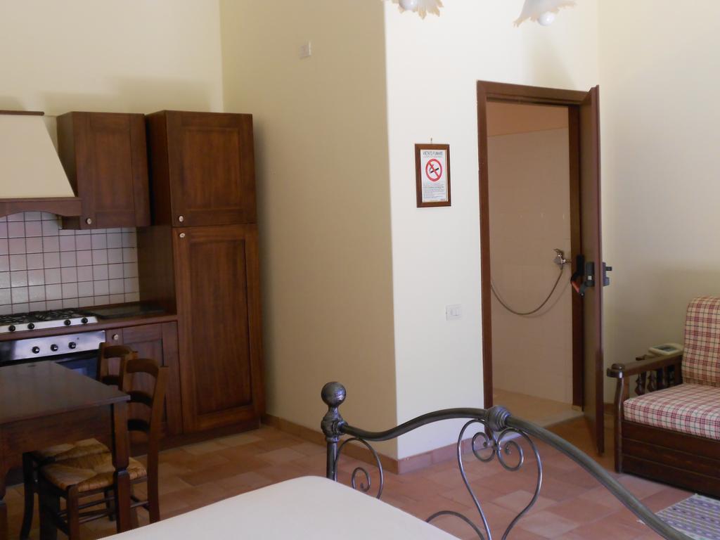 Etna Wine Azienda Agrituristica Passopisciaro 客房 照片