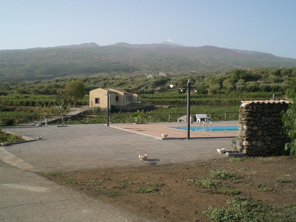 Etna Wine Azienda Agrituristica Passopisciaro 外观 照片