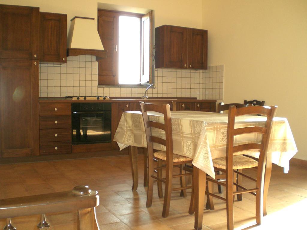 Etna Wine Azienda Agrituristica Passopisciaro 客房 照片
